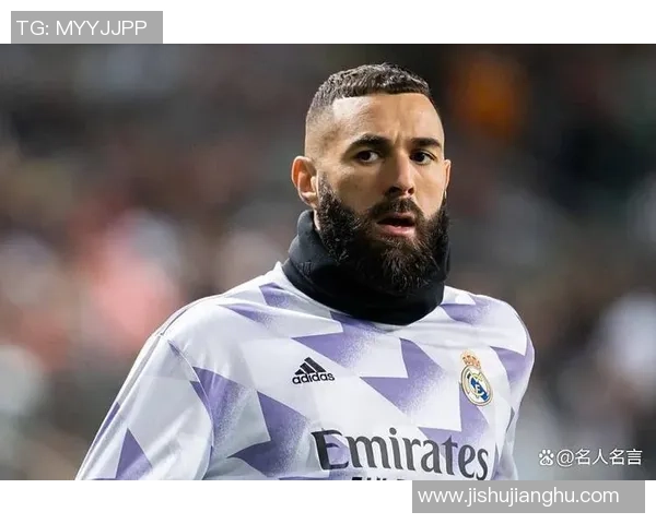 聚焦当下足坛最炙手可热球星全面解析与深度人物故事